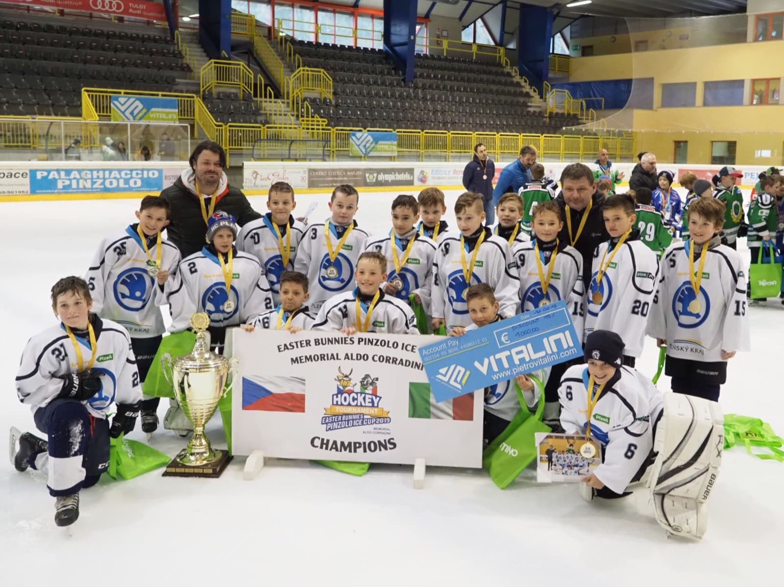 Hockey Bunnies 2019